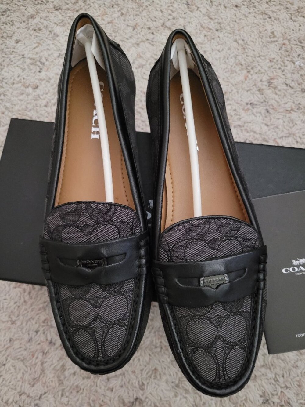 NIB Coach Penny Sig Jcq/Calf Loafer - 9M